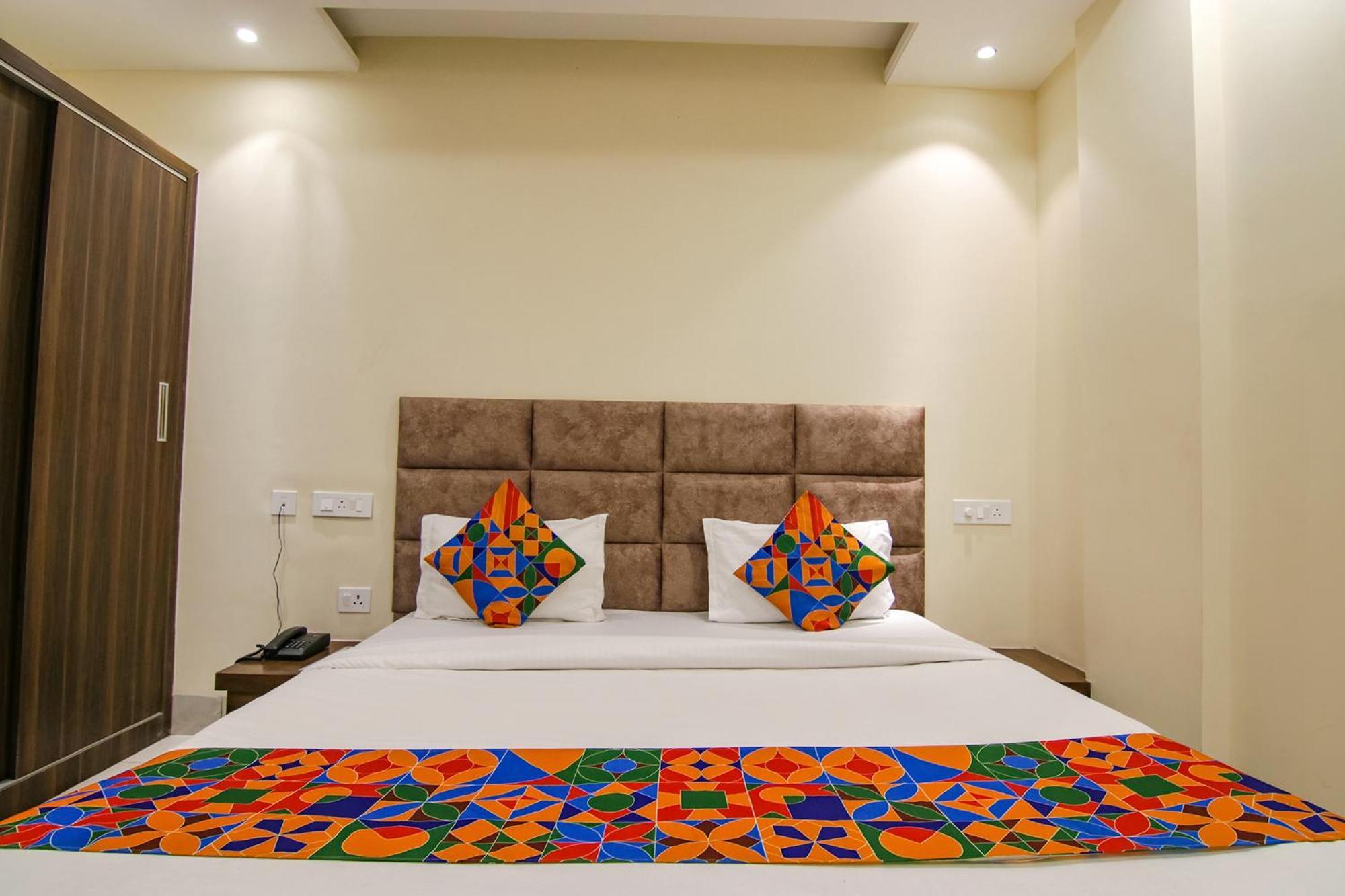 Fabhotel Prism Grand Zirakpur Exteriér fotografie