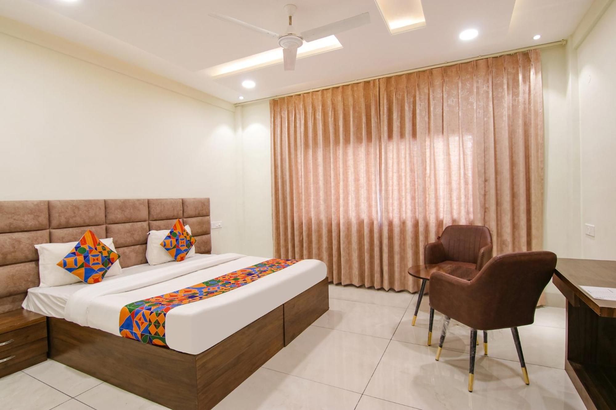Fabhotel Prism Grand Zirakpur Exteriér fotografie
