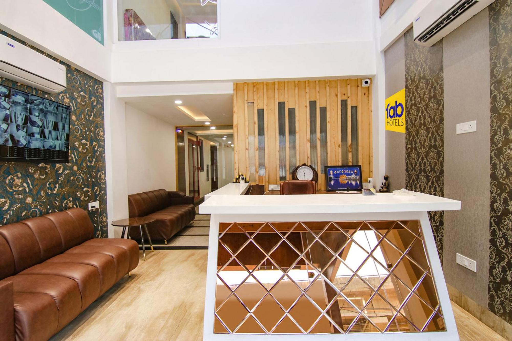 Fabhotel Prism Grand Zirakpur Exteriér fotografie