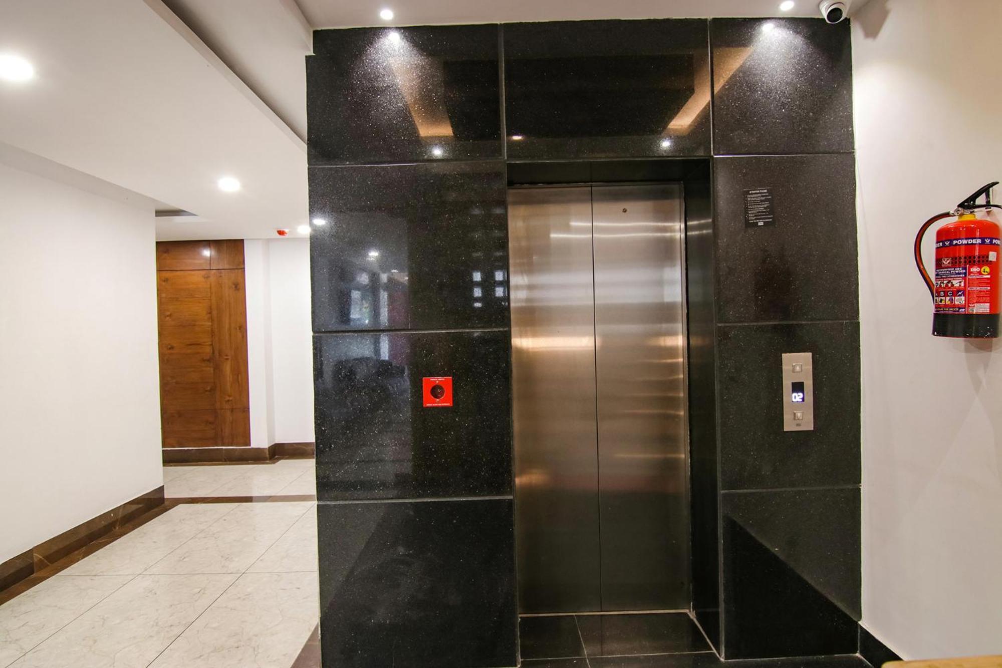 Fabhotel Prism Grand Zirakpur Exteriér fotografie