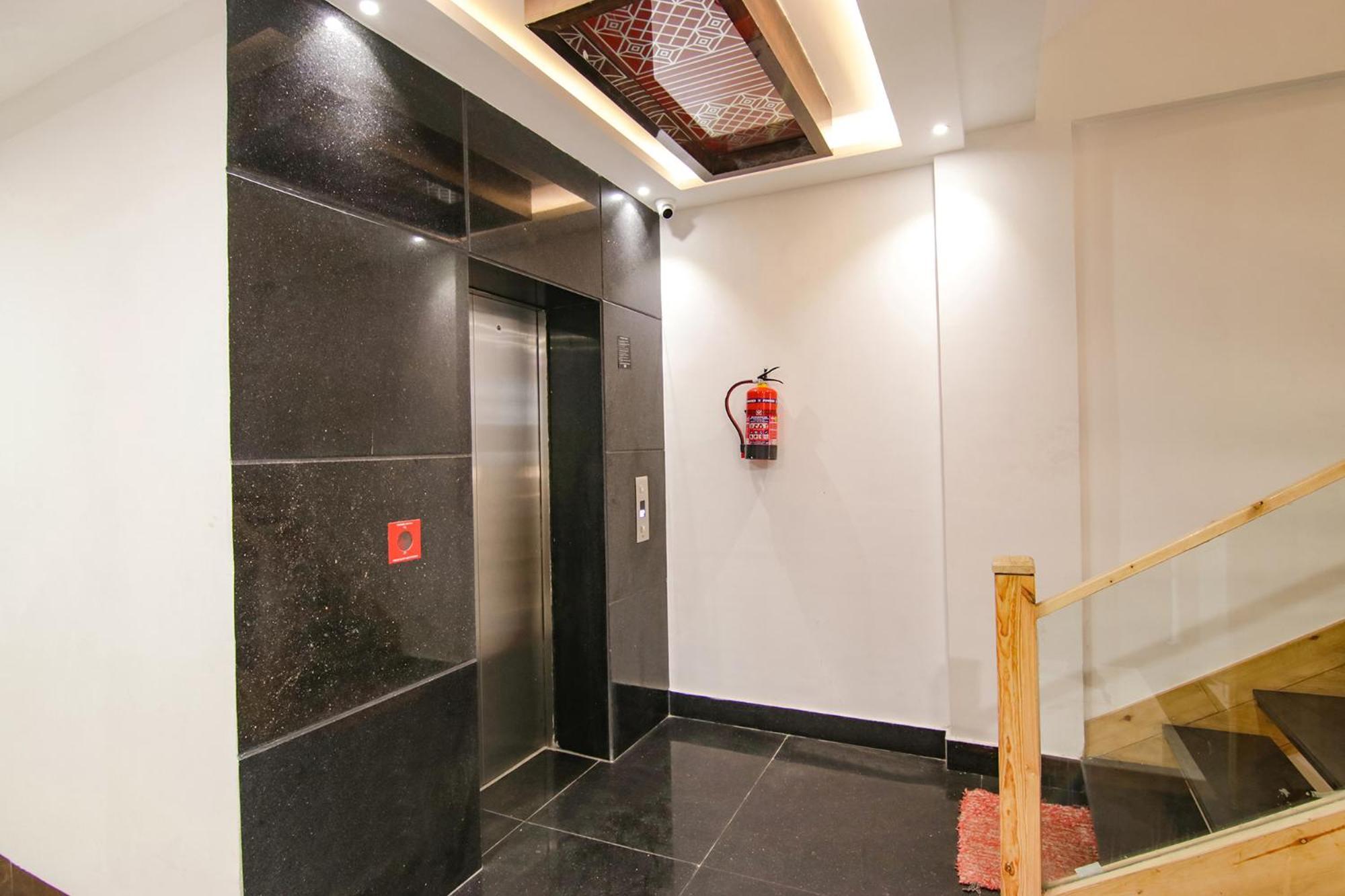 Fabhotel Prism Grand Zirakpur Exteriér fotografie