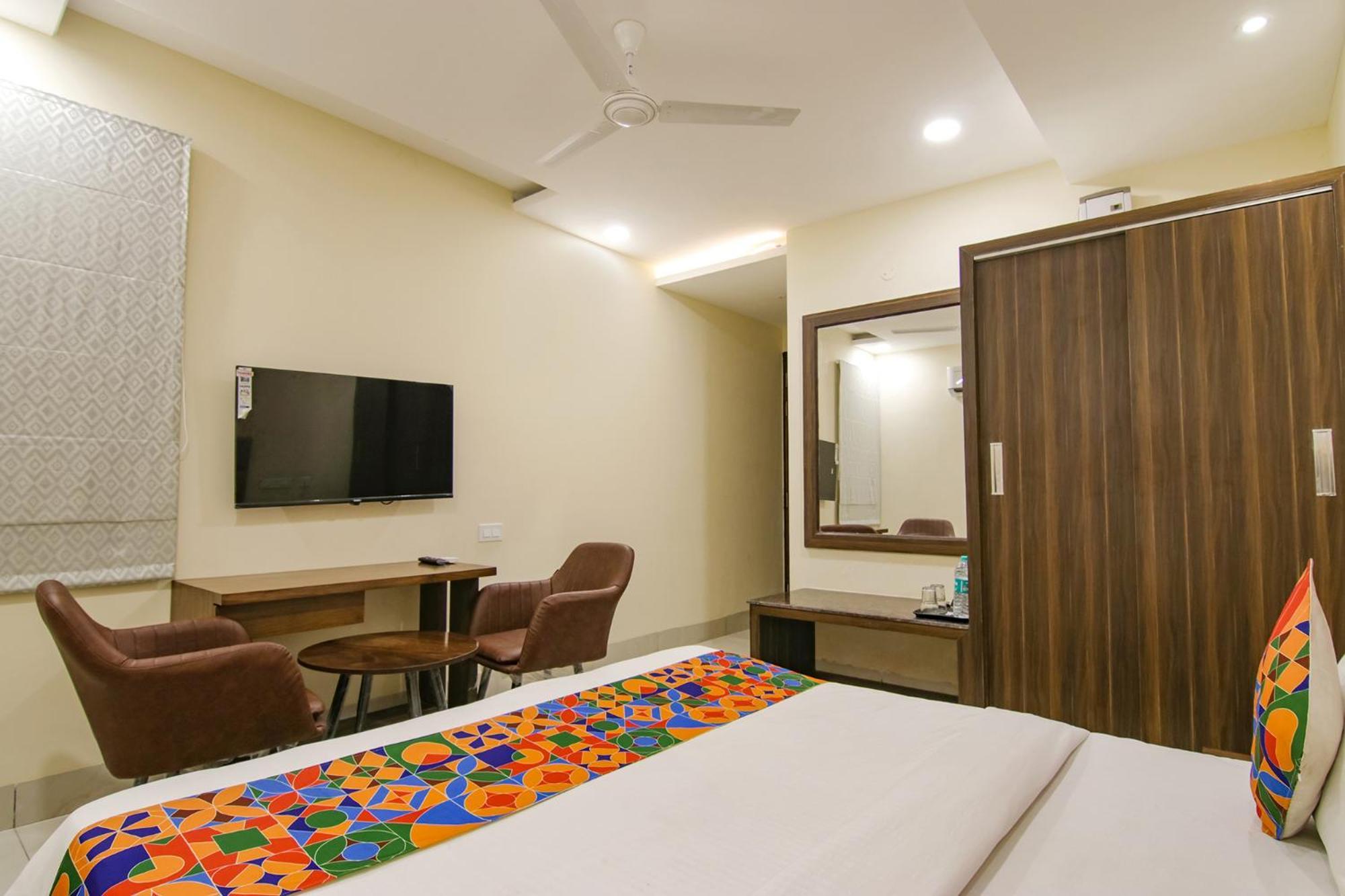 Fabhotel Prism Grand Zirakpur Exteriér fotografie