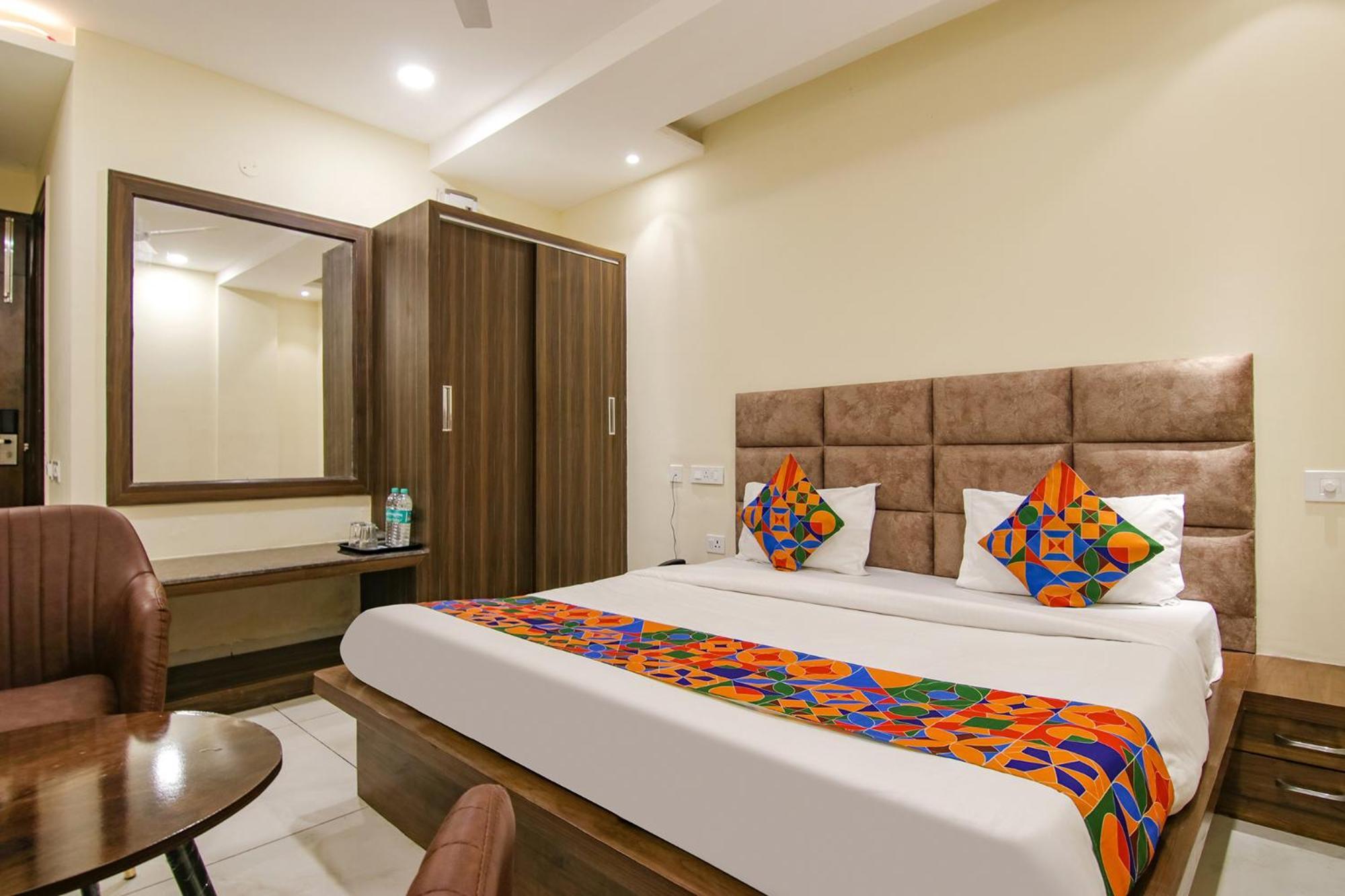 Fabhotel Prism Grand Zirakpur Exteriér fotografie